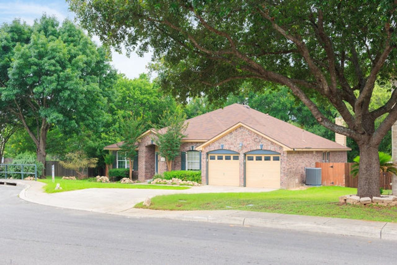 11378 Woodridge Frst - Photo 2 of 27