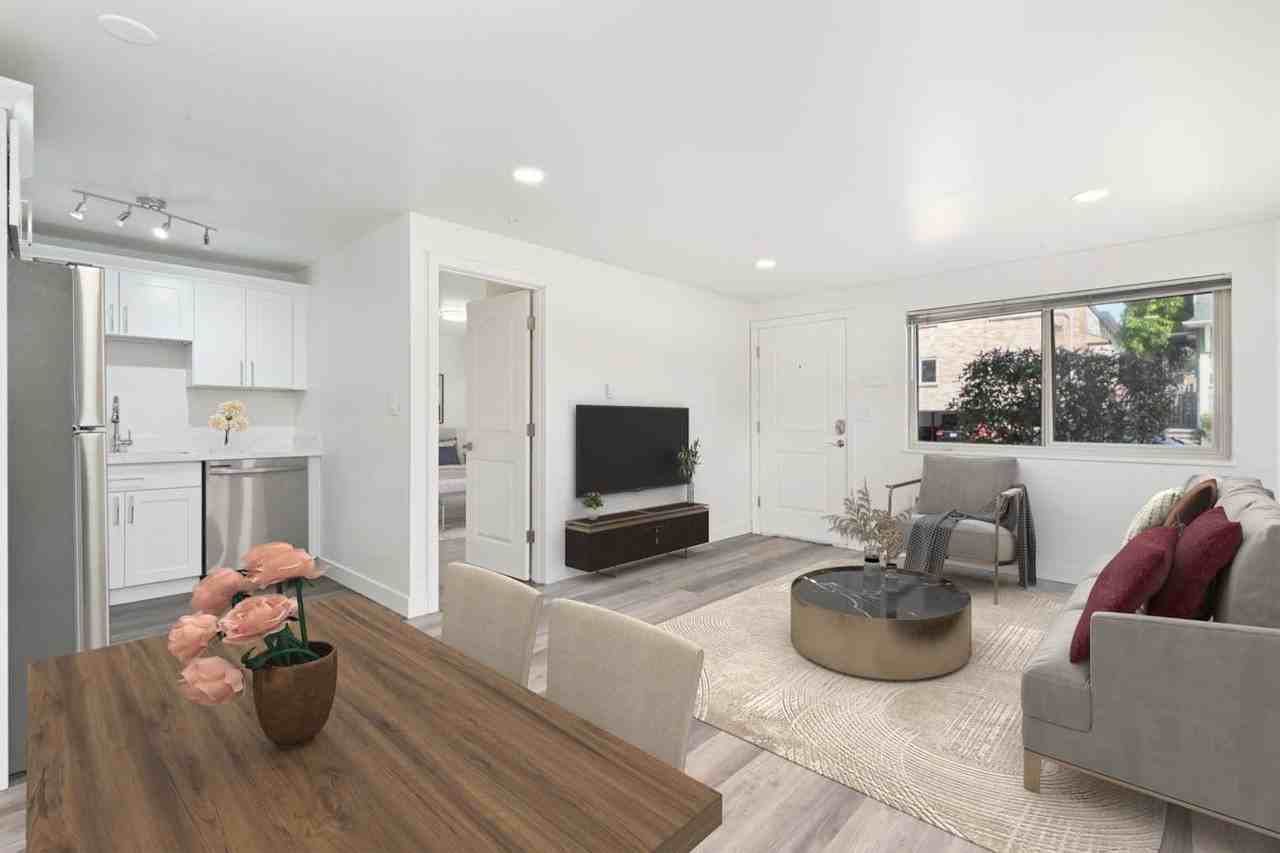 903 N 71st St - Photo 2 of 20