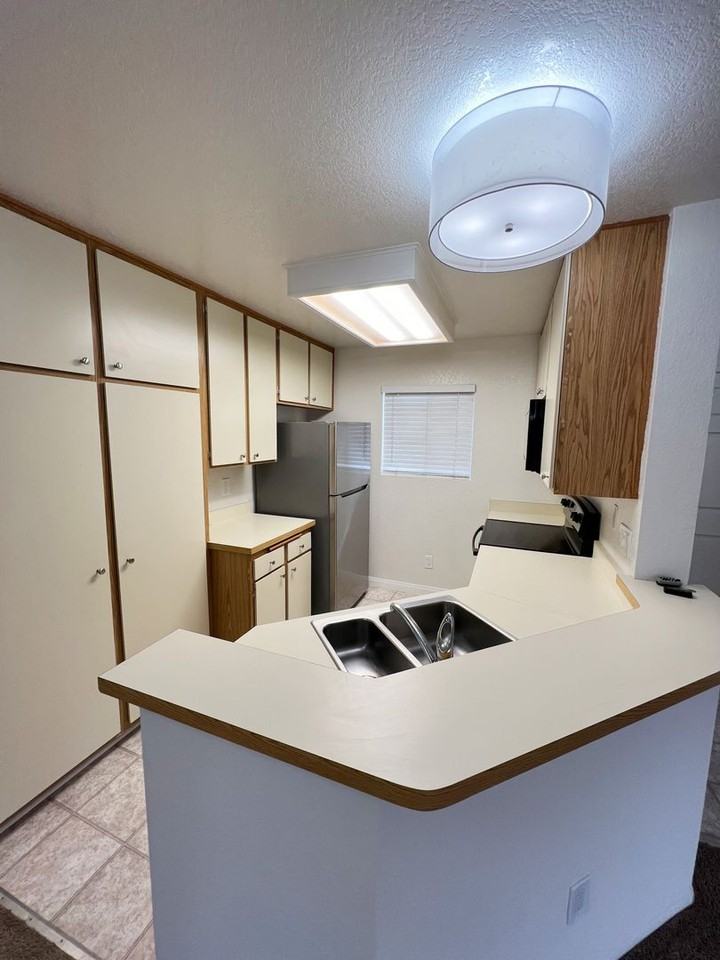 7267 Camino Degrazia #30 - Photo 7 of 23