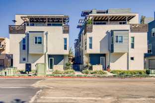 1025 30th Street - Photo 1 of 1