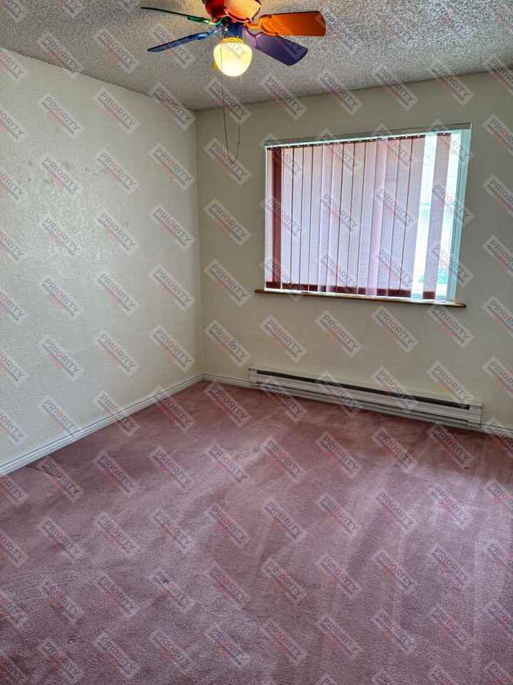 2382 Mahogany Cir - Photo 3 of 8