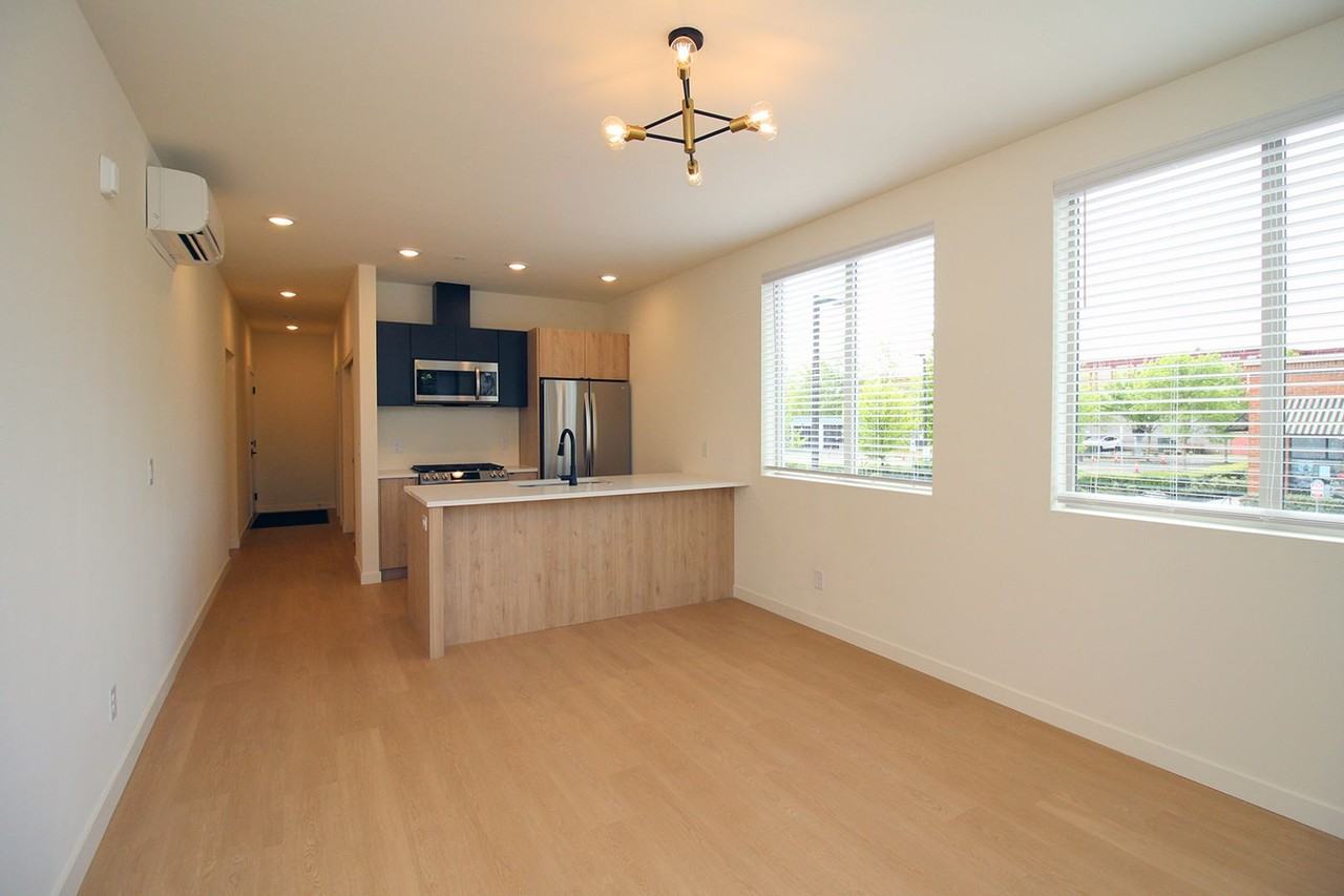 7530 N Richmond Ave #202 - Photo 7 of 20