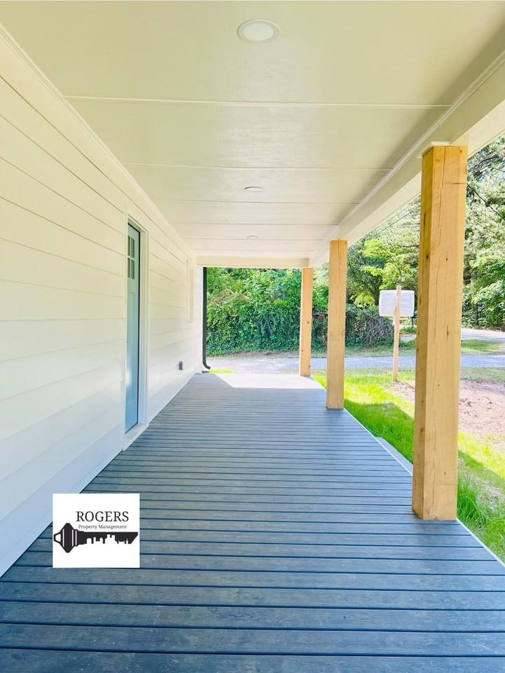 314 Park Ave. - Photo 3 of 25
