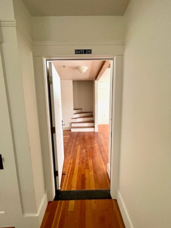 Bond St., 1033 NW - 01033-BOND - Photo 6 of 44