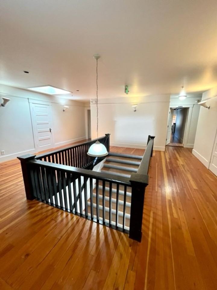 Bond St., 1033 NW - 01033-BOND - Photo 7 of 44