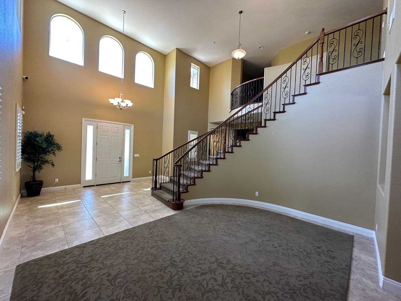2677 Cinnabar Hills Ct - Photo 3 of 37