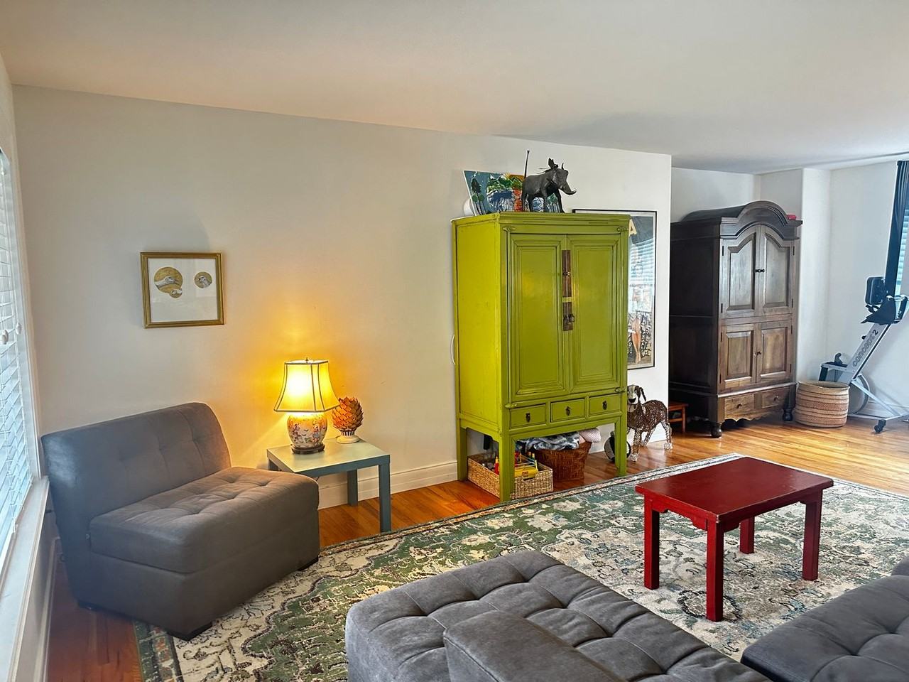 410 Shafer Ln - Photo 3 of 14