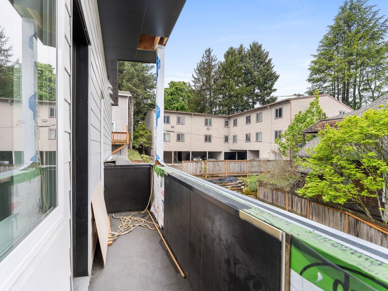 Modern New Construction - Photo 4 of 26