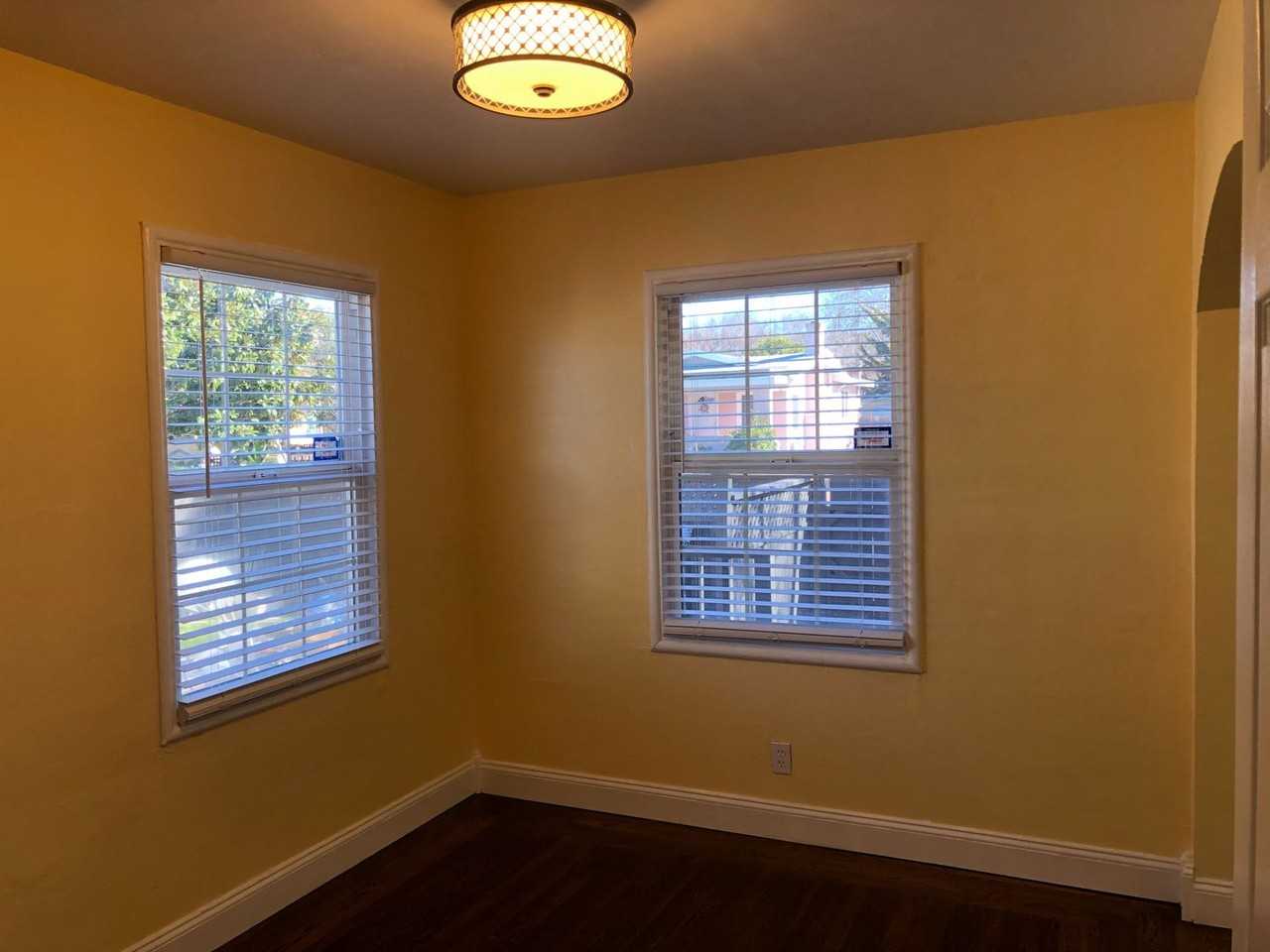 1480 10th St - Photo 4 of 11