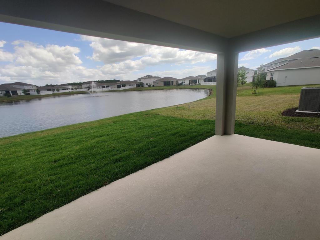 3917 Southern Vista Loop - Photo 2 of 32