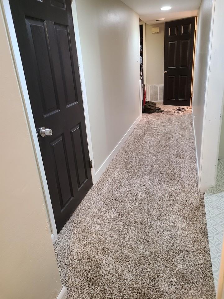1804 Southlawn Dr #B - Photo 3 of 14