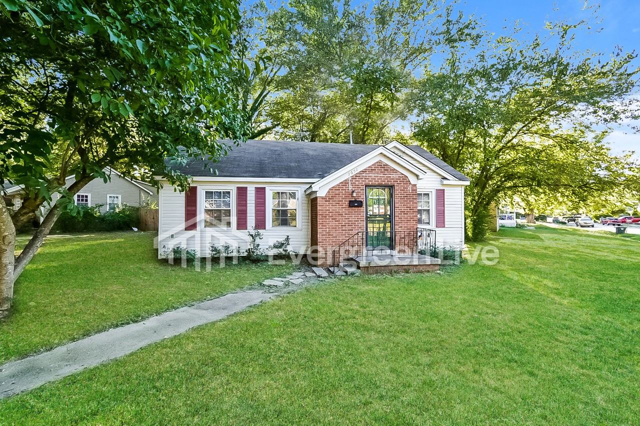 3651 Wilshire Rd - Photo 2 of 17