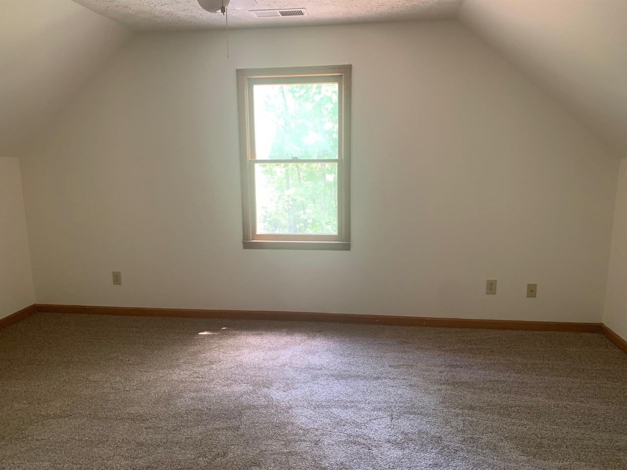 339 Coker Dr - Photo 3 of 13