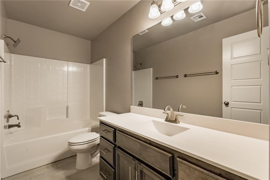 3005 Nw 183rd St #14969143 - Photo 5 of 13