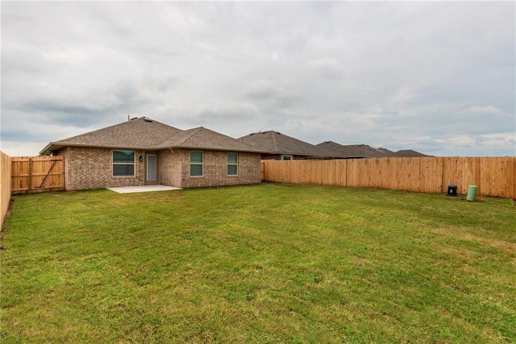 3005 Nw 183rd St #14969143 - Photo 2 of 13