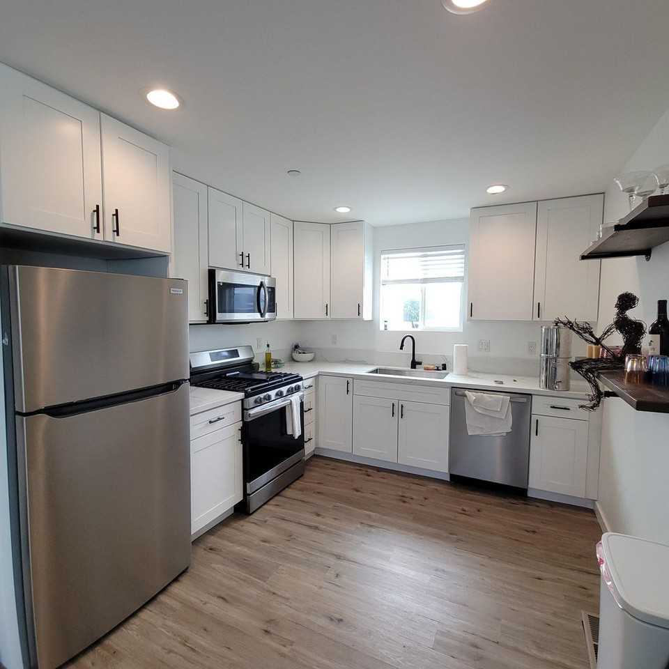 2018 Drescher St - Photo 3 of 17