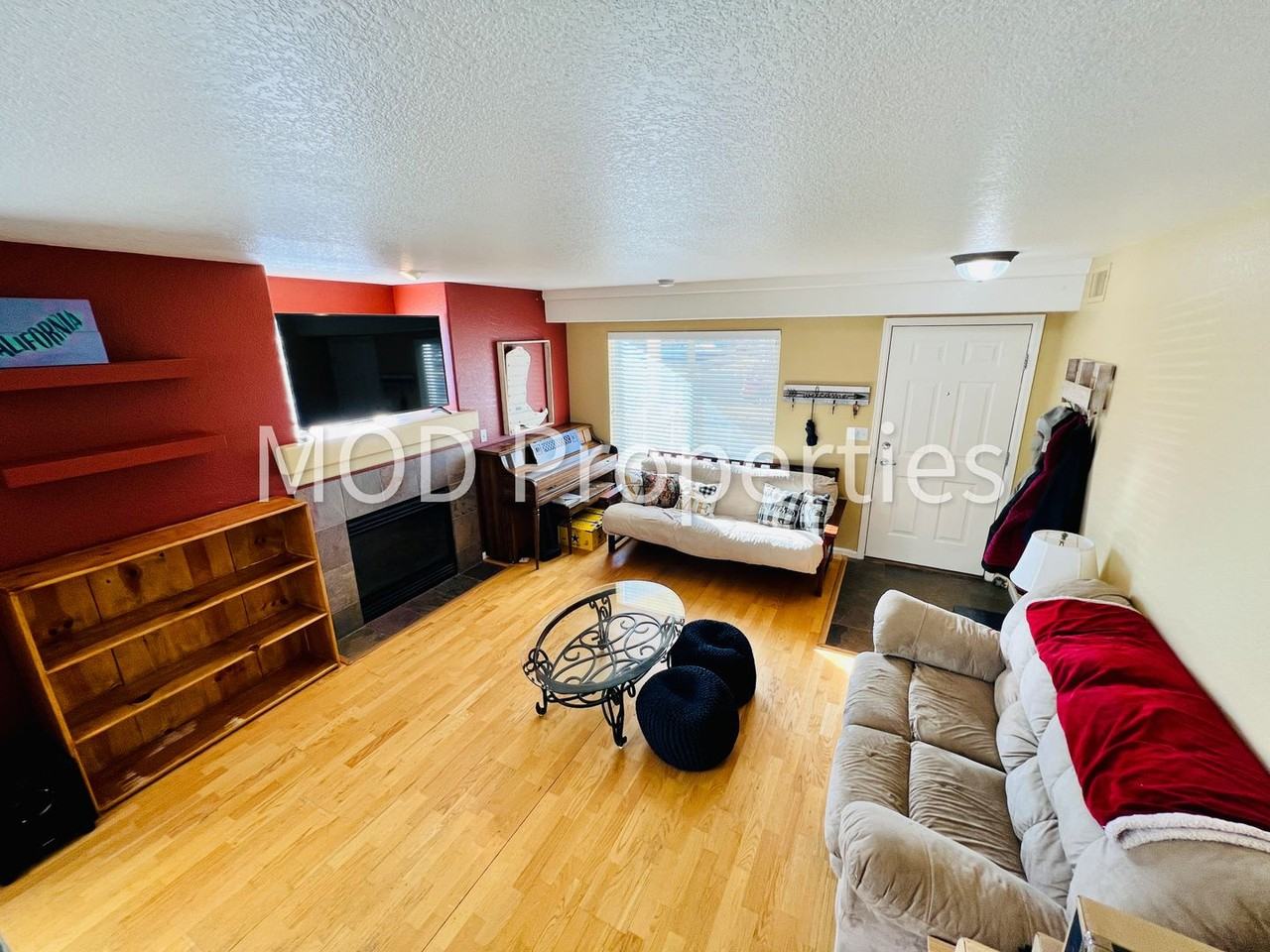 3906 Lisbon St - Photo 5 of 27