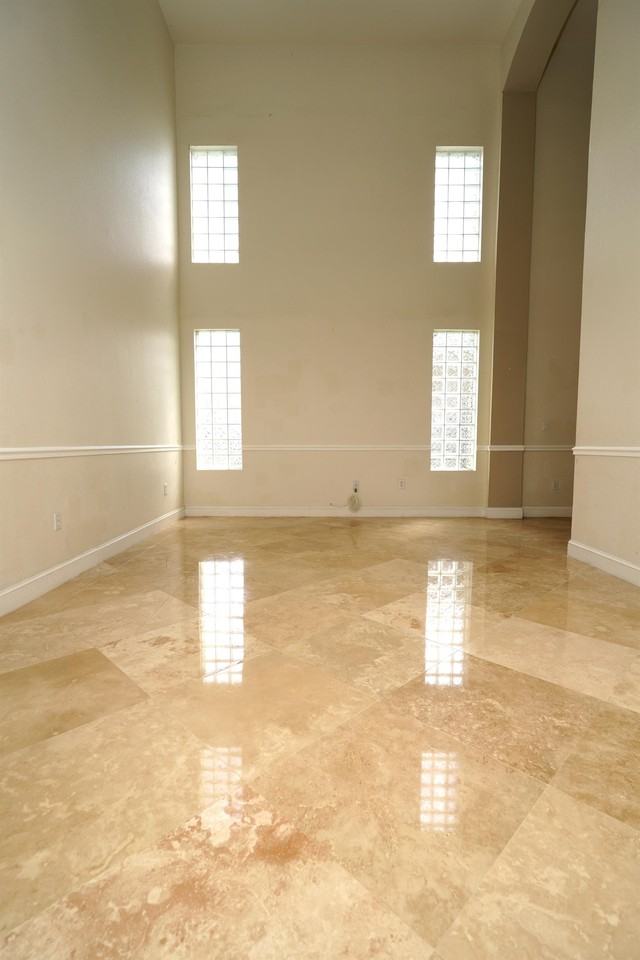 16600 Sapphire Mnr - Photo 3 of 11