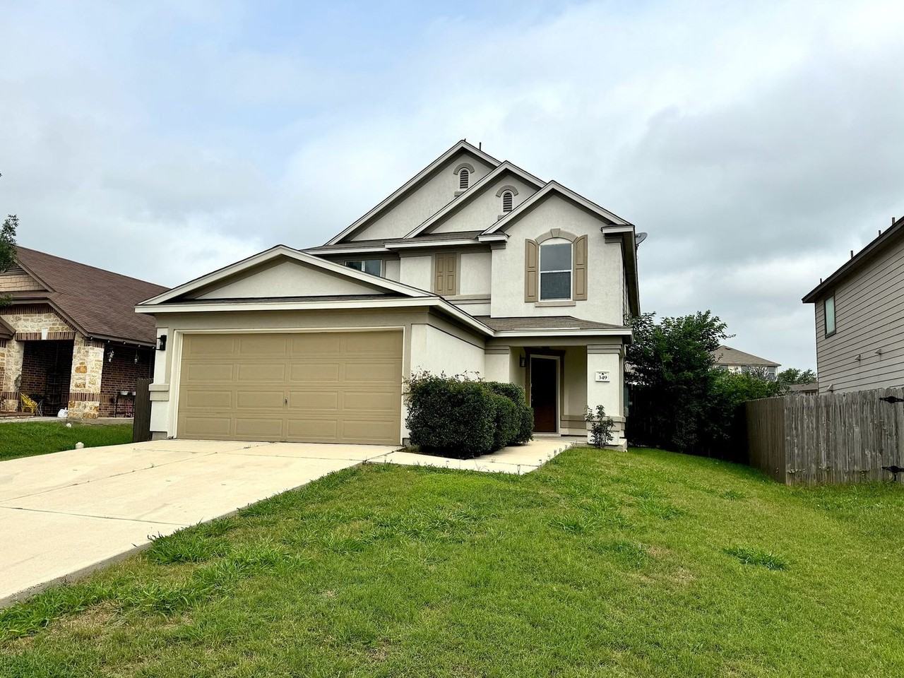 349 Tower Dr - Photo 3 of 33