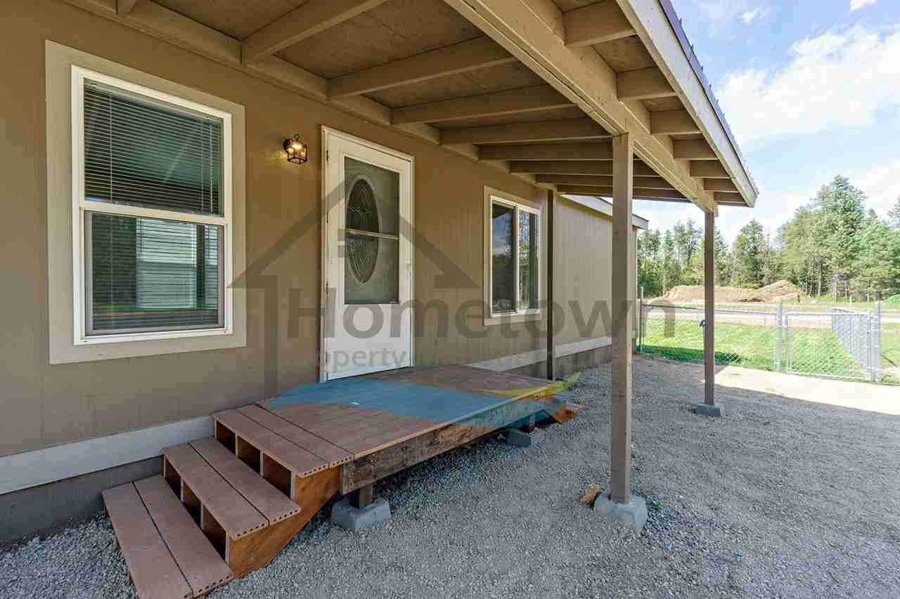 5563 E Grove Ave - Photo 6 of 29