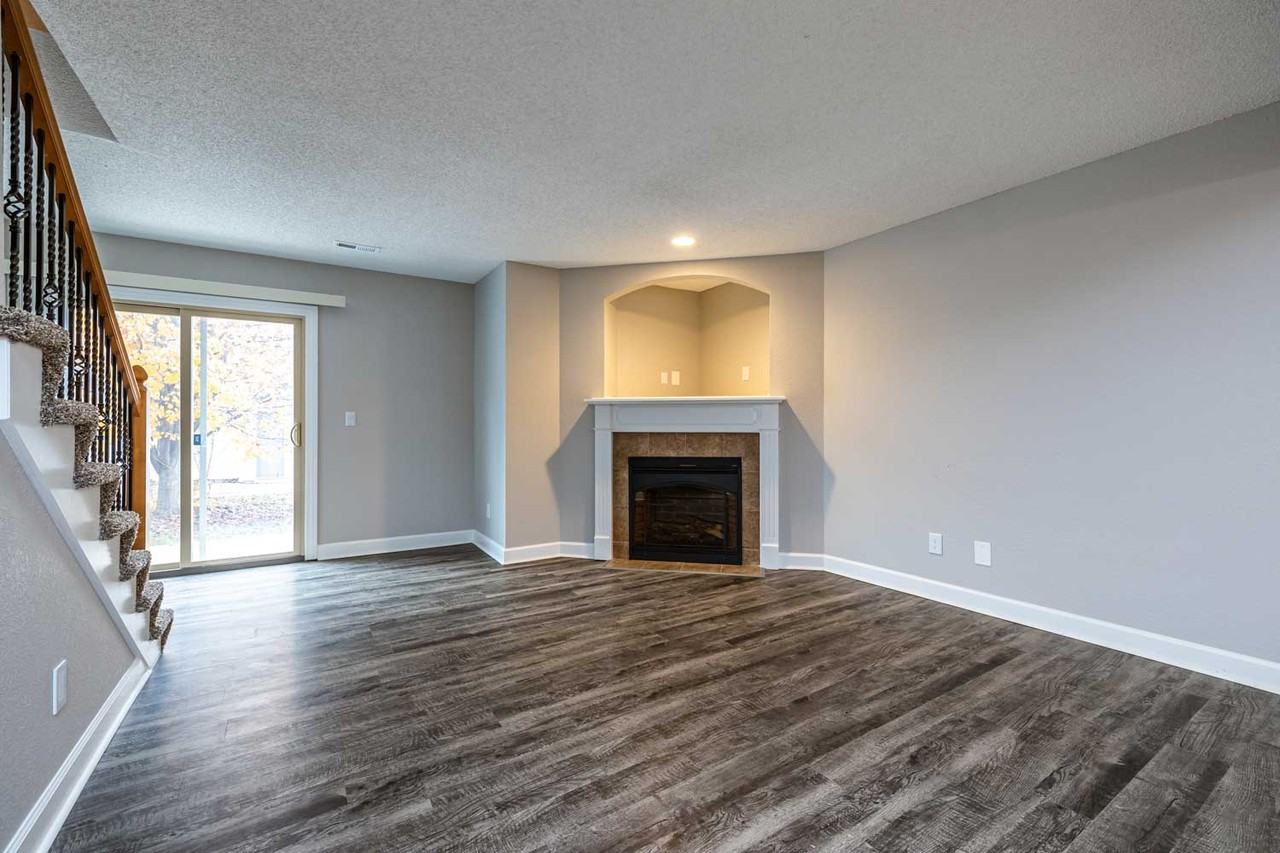 Arbor Mist Townhomes - Photo 3 of 15