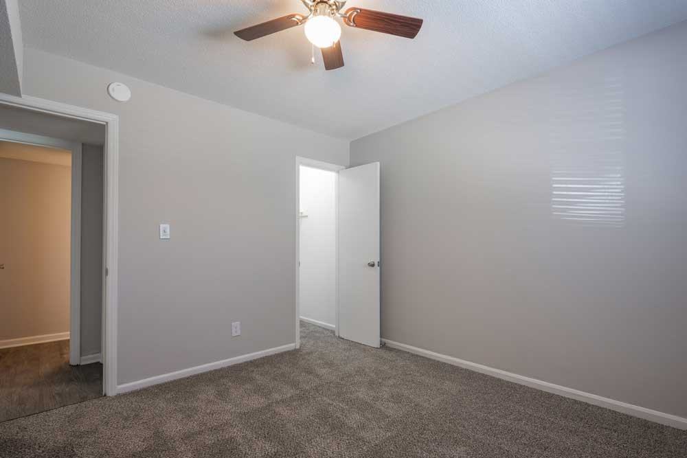 Teal River Apartments - Photo 5 of 12