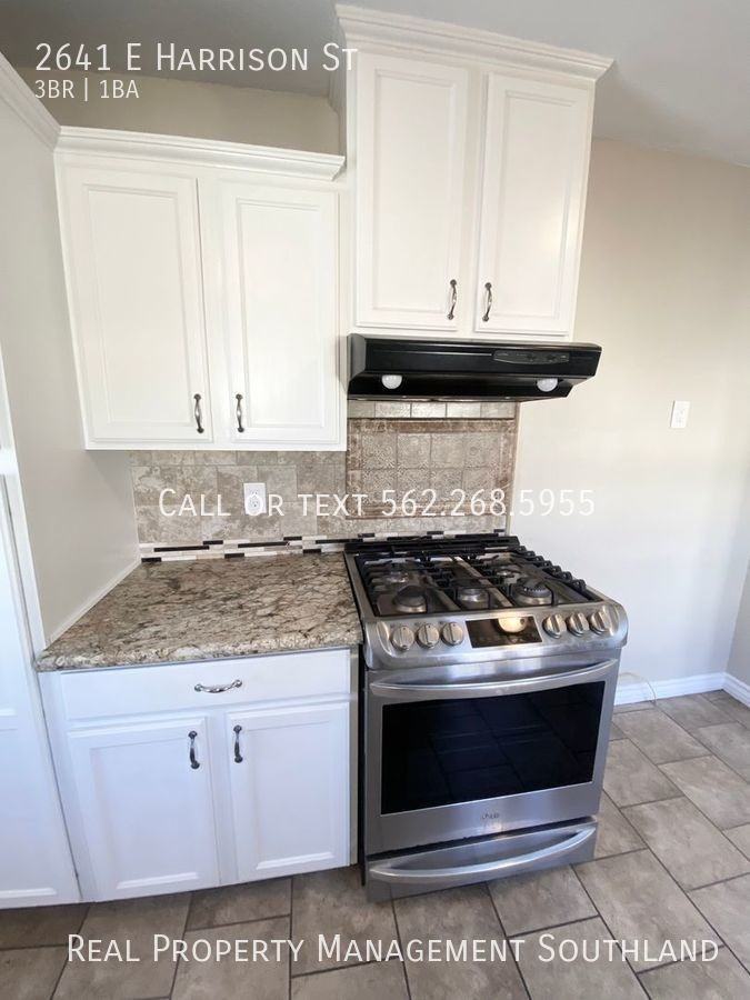 2641 E Harrison St - Photo 2 of 17