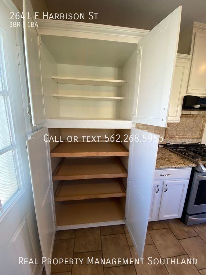2641 E Harrison St - Photo 3 of 17