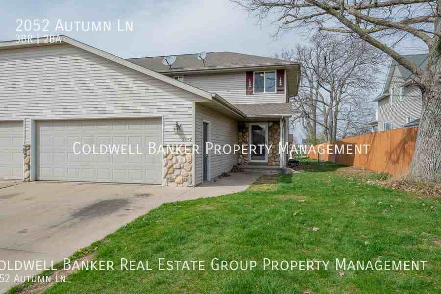 2052 Autumn Ln - Photo 3 of 29