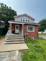 featured image of 101 River St