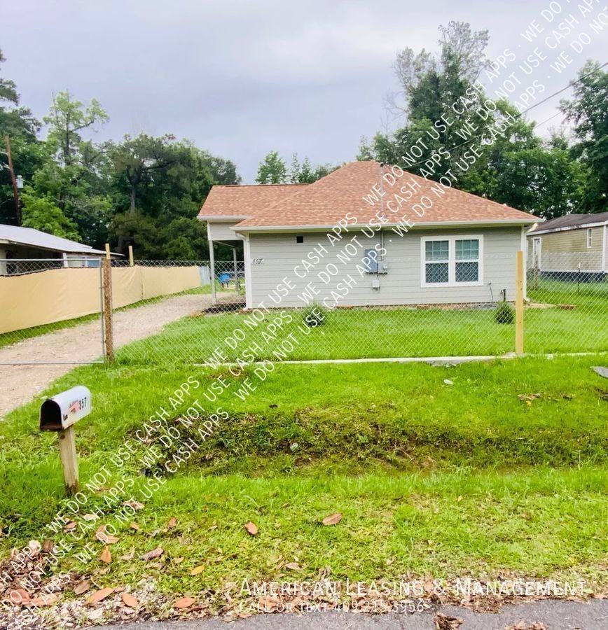 857 W Davis Loop - Photo 3 of 17