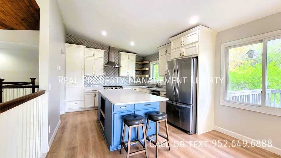 14520 Tyrol Dr - Photo 2 of 34