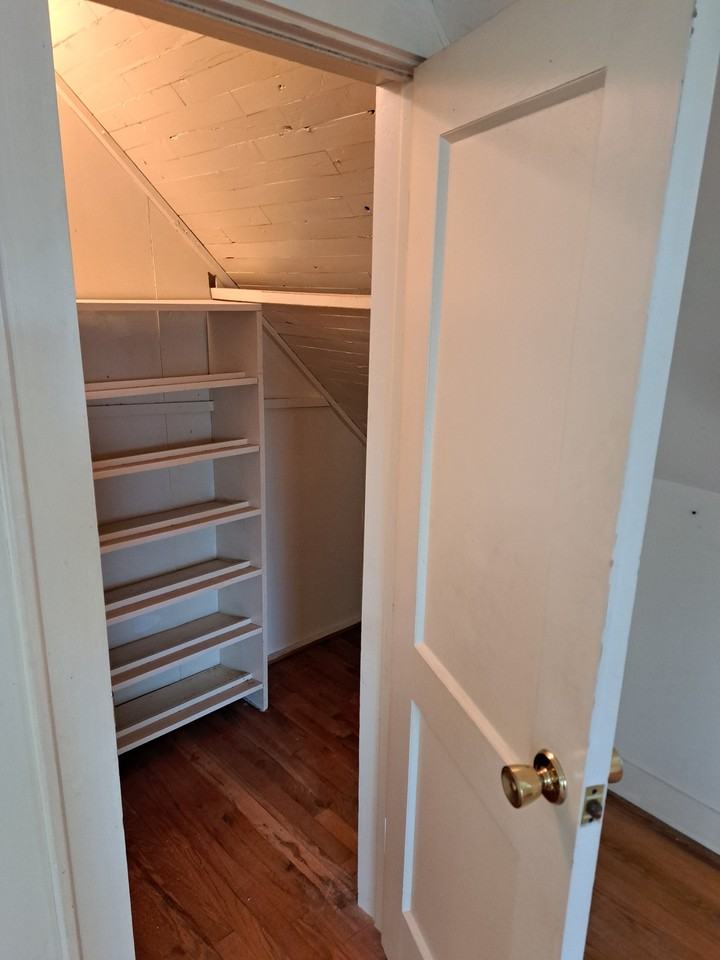 66 Davis Ave #NA - Photo 5 of 13