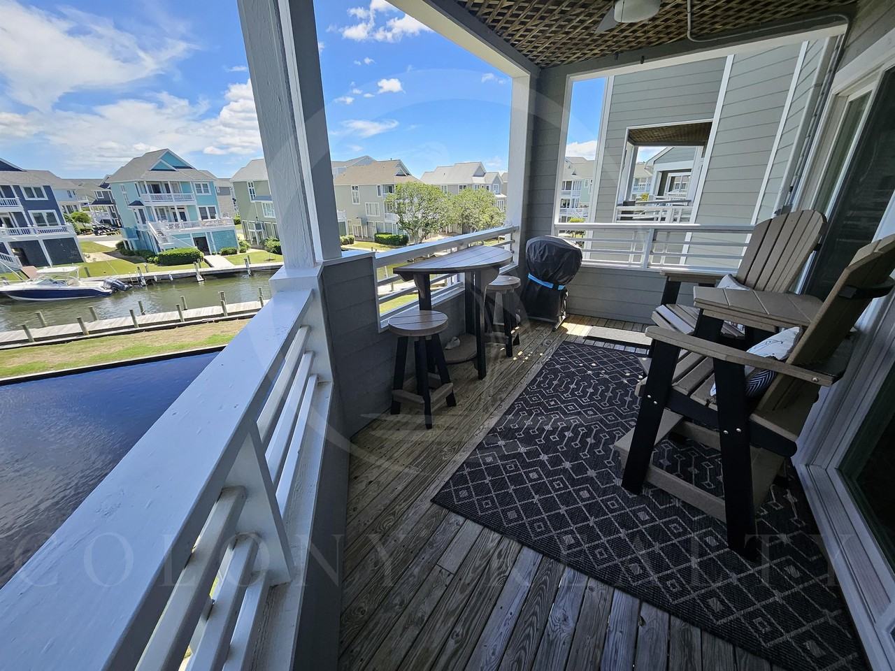 624 Pirates Way #624B - Photo 3 of 16