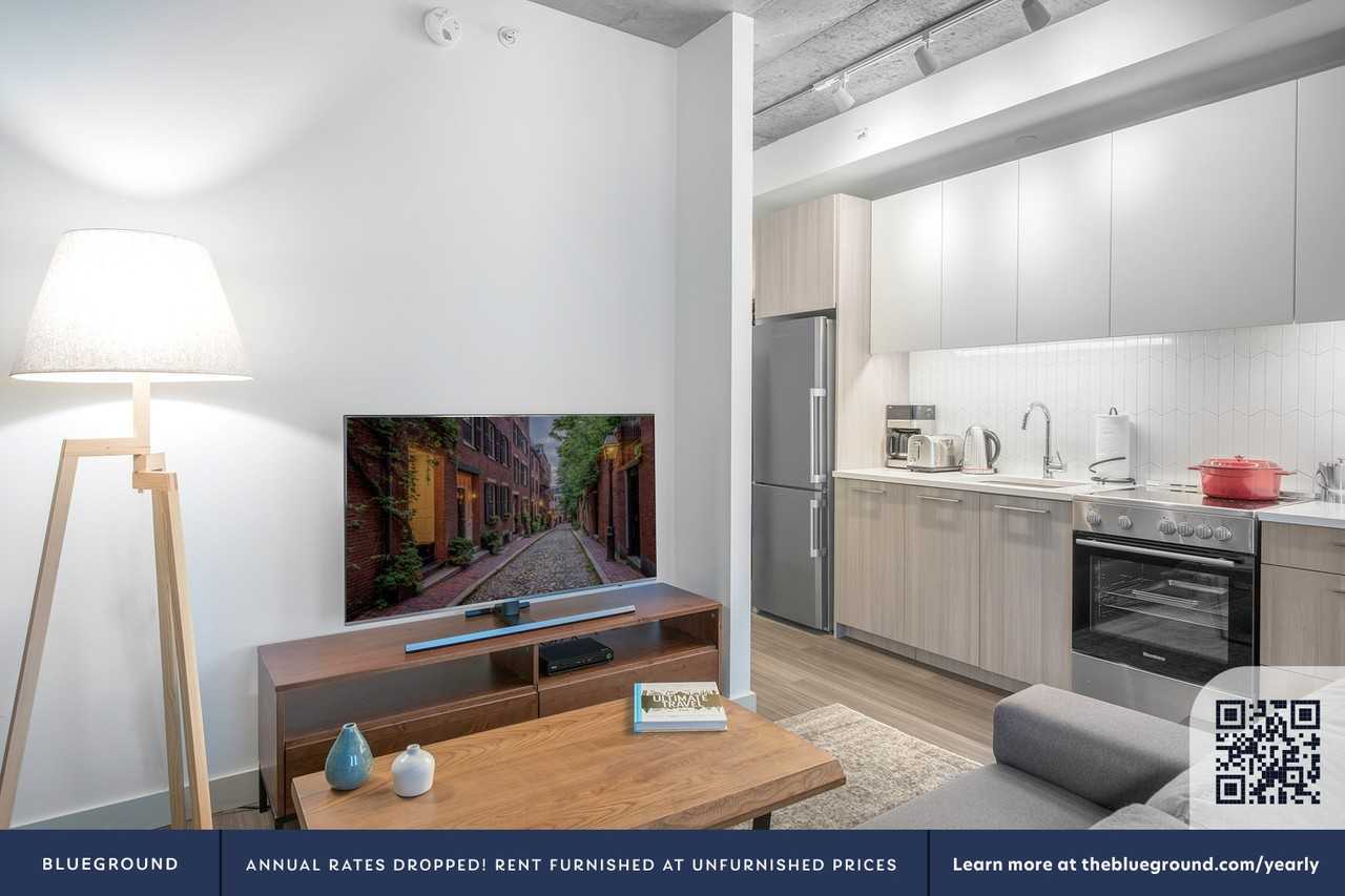 88 Ames Street - Photo 3 of 26