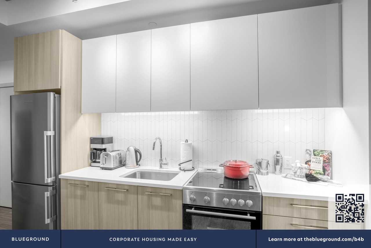 88 Ames Street - Photo 5 of 26