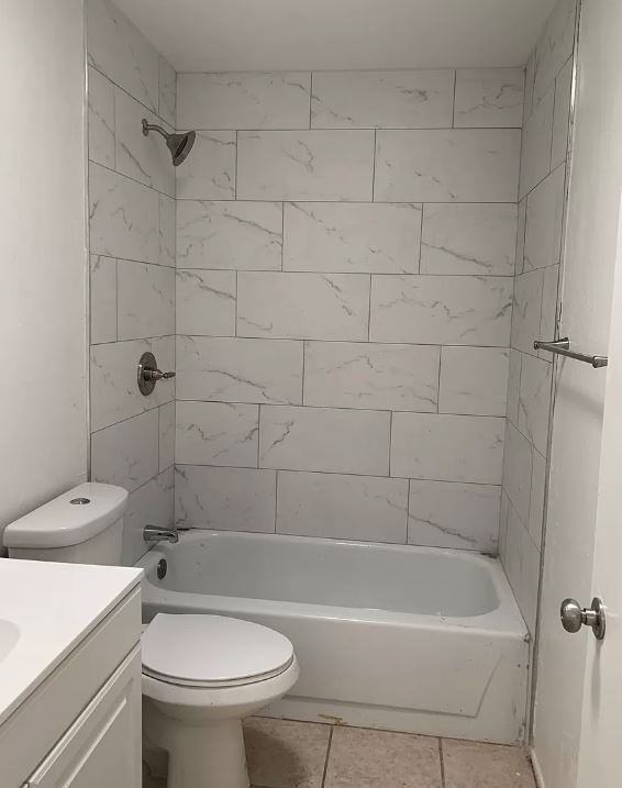 1528 // 1410 East Hedrick Drive #3 - Photo 7 of 9