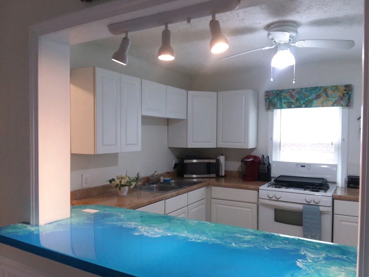 1508 W Ocean View Ave #1 - Photo 3 of 16