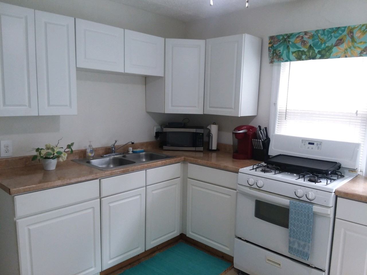 1508 W Ocean View Ave #1 - Photo 4 of 16
