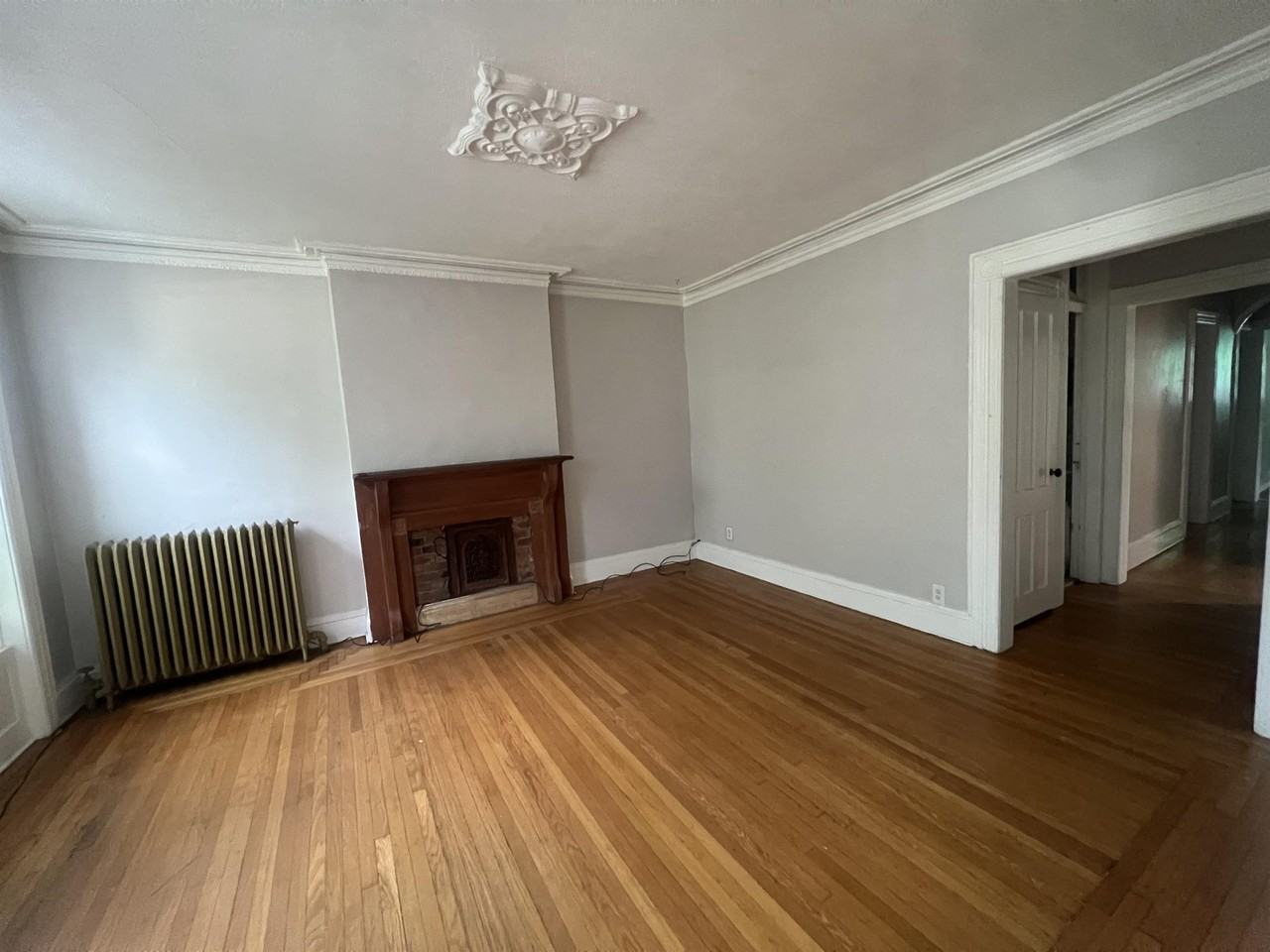 338 Madison Avenue - Photo 3 of 8