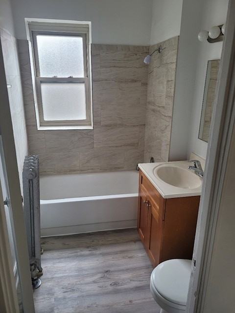 Crandon Apartments - 4 - Photo 3 of 4