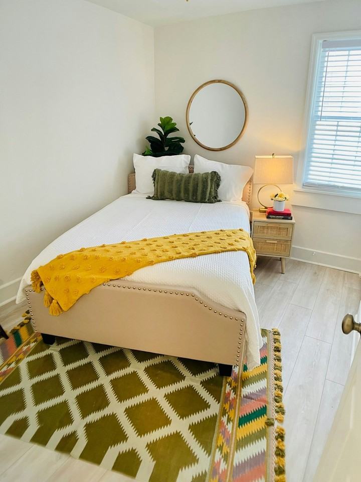 20 Rose Lane, Unit A DOWNSTAIRS - Photo 7 of 16