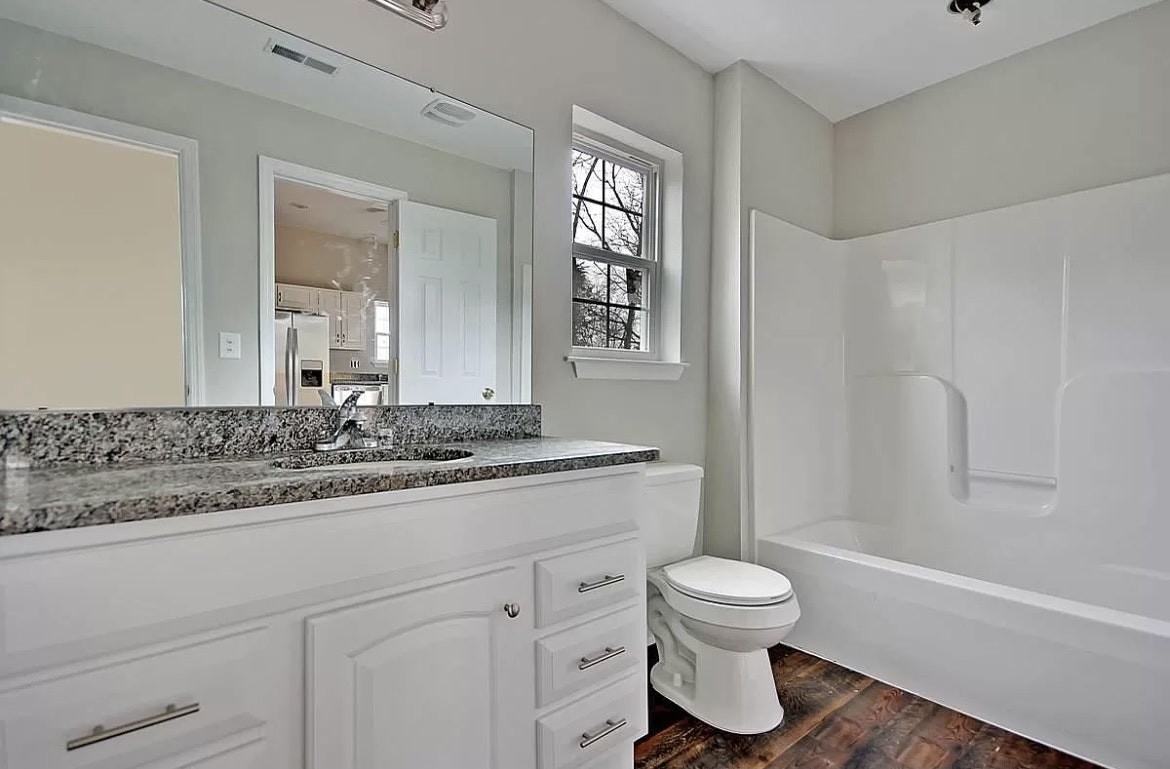 8 Orrs Court, Unit B - Photo 3 of 5