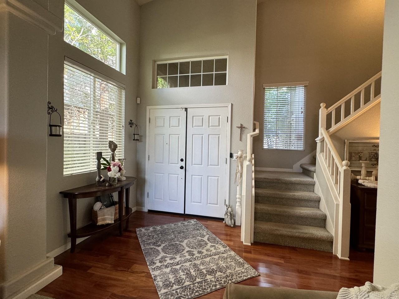 1850 Bonhill Dr #1 - Photo 6 of 32