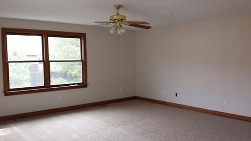 56 Willow Creek Rd - Photo 2 of 8