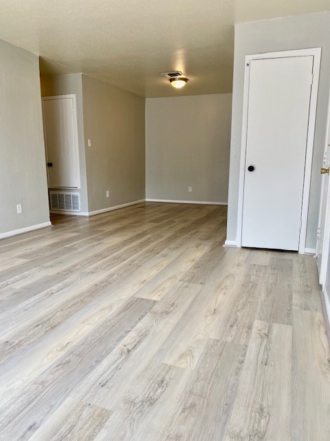 901 Sunset Drive-32 #32 - Photo 2 of 35