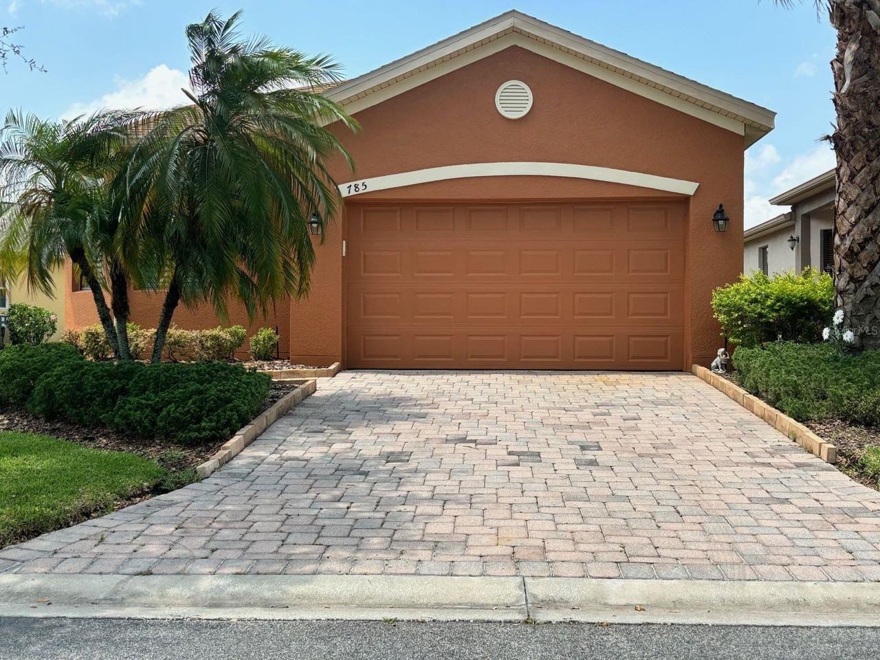 785 Grand Canal Dr - Photo 2 of 5