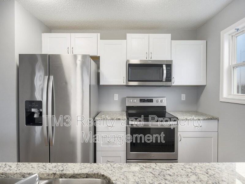 31632 W 174th St - Photo 3 of 16