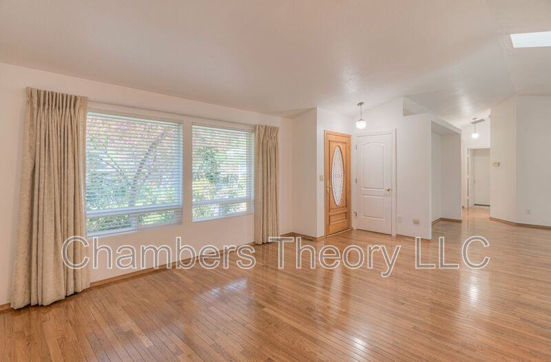 20750 Will Scarlet Ln - Photo 4 of 30
