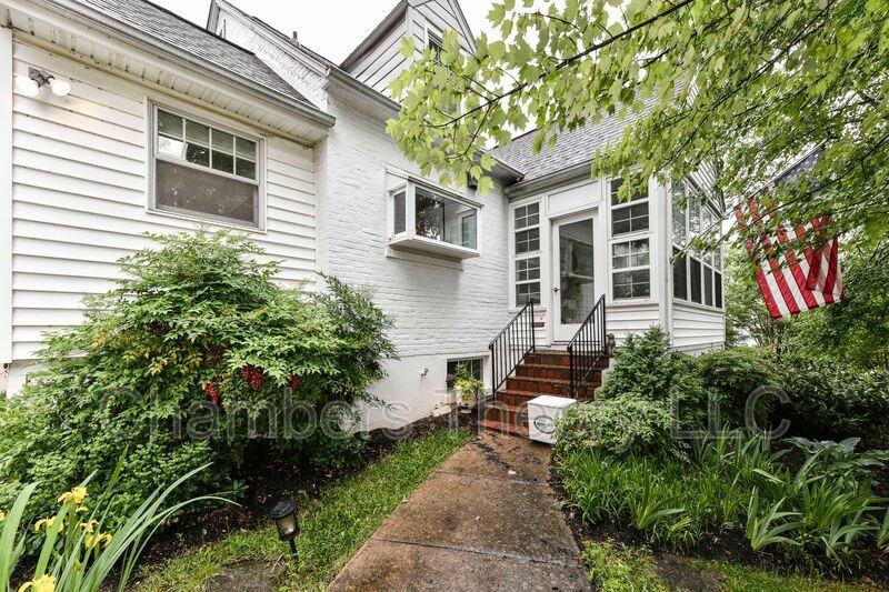 6325 19th St N - Photo 2 of 43
